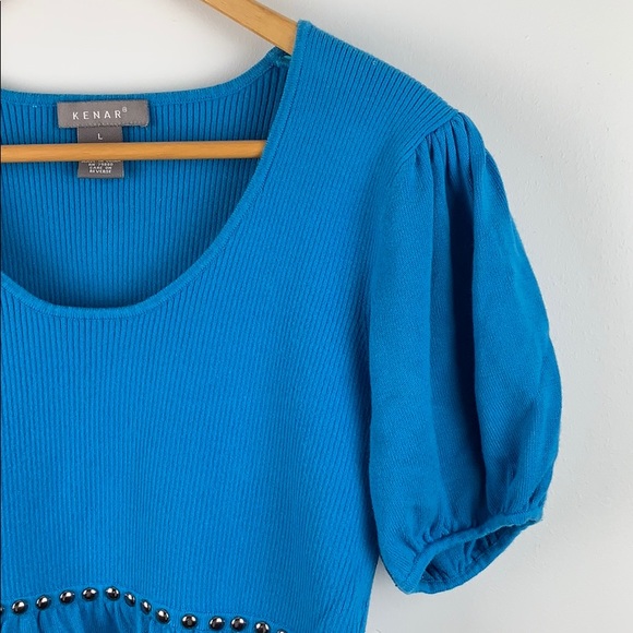 Kenar Blouse - Picture 1 of 6